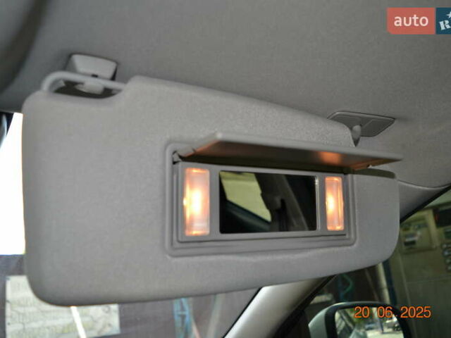 Білий Вольво B60, об'ємом двигуна 1.97 л та пробігом 68 тис. км за 16500 $, фото 32 на Automoto.ua