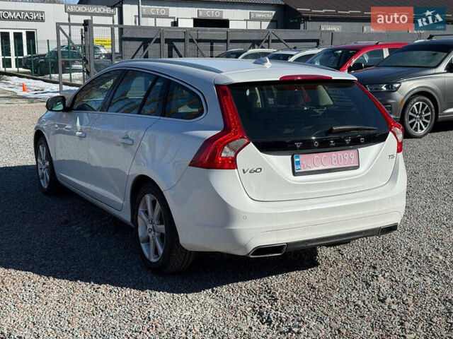 Білий Вольво B60, об'ємом двигуна 2 л та пробігом 190 тис. км за 11999 $, фото 11 на Automoto.ua