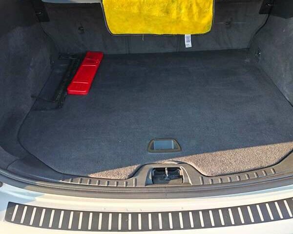 Белый Вольво B60, объемом двигателя 2 л и пробегом 280 тыс. км за 11876 $, фото 5 на Automoto.ua