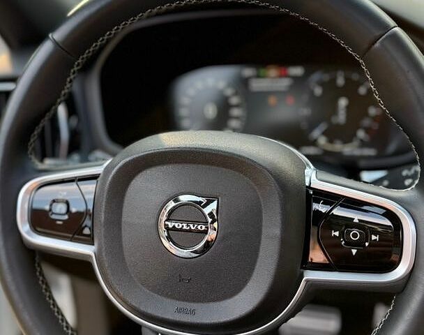 Белый Вольво B60, объемом двигателя 1.97 л и пробегом 179 тыс. км за 28900 $, фото 33 на Automoto.ua