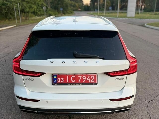 Білий Вольво B60, об'ємом двигуна 1.97 л та пробігом 349 тис. км за 17999 $, фото 19 на Automoto.ua