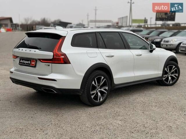 Белый Вольво B60, объемом двигателя 2 л и пробегом 30 тыс. км за 32250 $, фото 10 на Automoto.ua