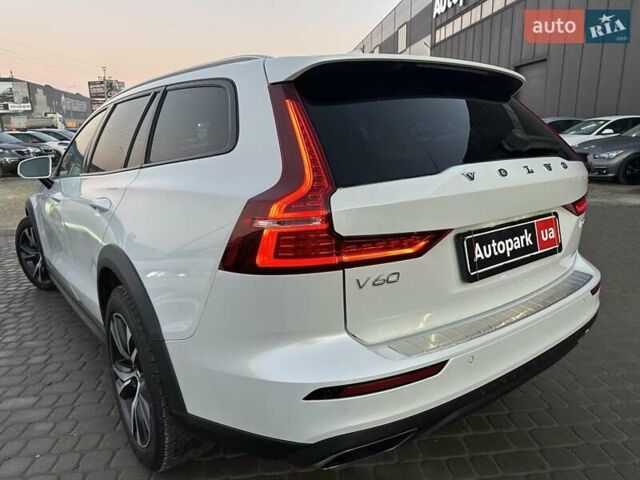 Белый Вольво B60, объемом двигателя 2 л и пробегом 30 тыс. км за 32300 $, фото 29 на Automoto.ua