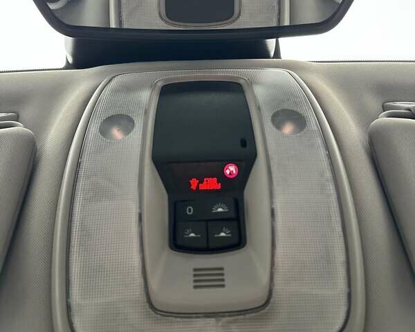 Бежевый Вольво B60, объемом двигателя 1.6 л и пробегом 215 тыс. км за 10300 $, фото 24 на Automoto.ua