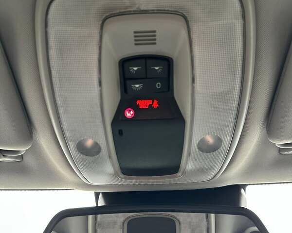 Бежевый Вольво B60, объемом двигателя 1.6 л и пробегом 215 тыс. км за 9700 $, фото 27 на Automoto.ua