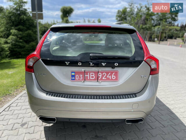 Бежевый Вольво B60, объемом двигателя 2 л и пробегом 182 тыс. км за 10999 $, фото 5 на Automoto.ua