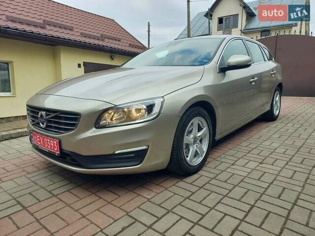 Бежевый Вольво B60, объемом двигателя 2 л и пробегом 207 тыс. км за 12999 $, фото 6 на Automoto.ua