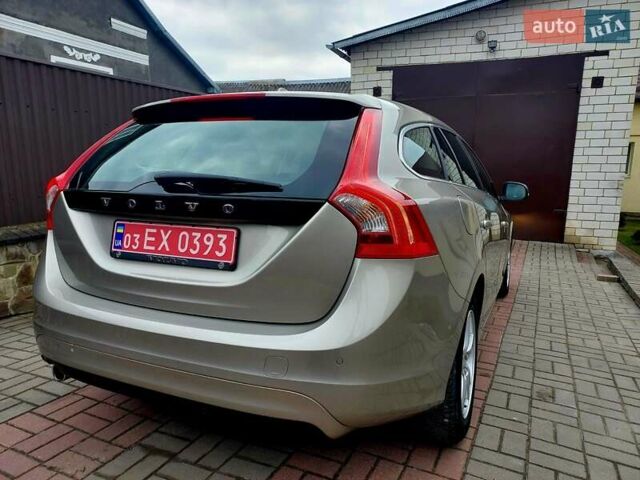 Бежевый Вольво B60, объемом двигателя 2 л и пробегом 207 тыс. км за 12999 $, фото 11 на Automoto.ua