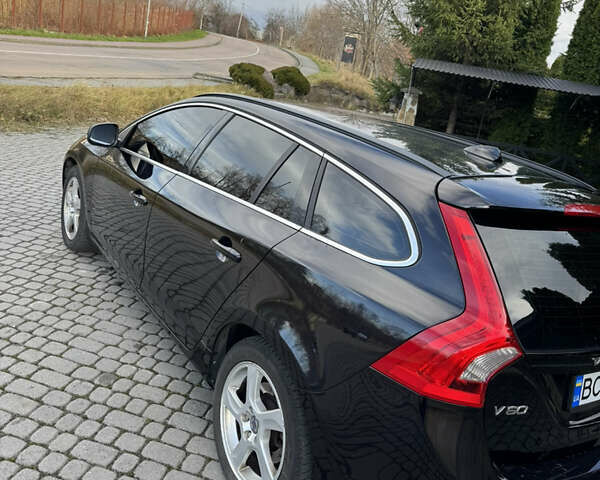 Чорний Вольво B60, об'ємом двигуна 1.98 л та пробігом 334 тис. км за 11777 $, фото 8 на Automoto.ua