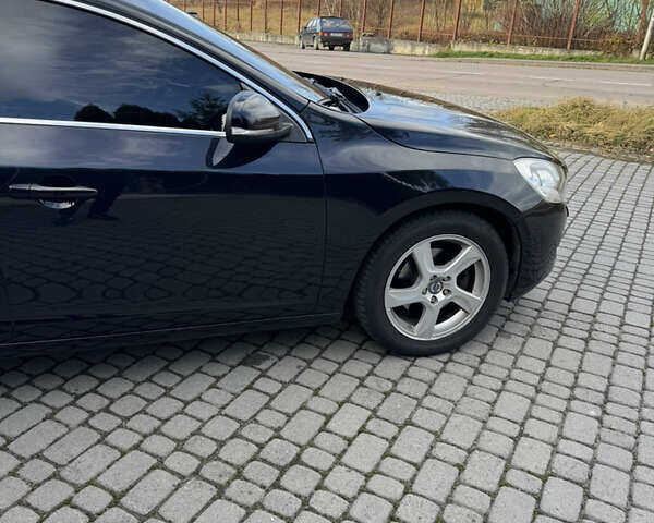 Чорний Вольво B60, об'ємом двигуна 1.98 л та пробігом 334 тис. км за 11777 $, фото 20 на Automoto.ua