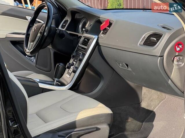 Чорний Вольво B60, об'ємом двигуна 1.98 л та пробігом 275 тис. км за 9900 $, фото 21 на Automoto.ua
