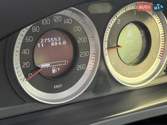 Черный Вольво B60, объемом двигателя 1.98 л и пробегом 275 тыс. км за 10200 $, фото 35 на Automoto.ua
