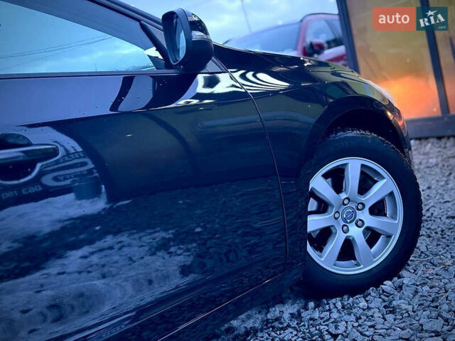 Черный Вольво B60, объемом двигателя 1.6 л и пробегом 242 тыс. км за 9700 $, фото 18 на Automoto.ua