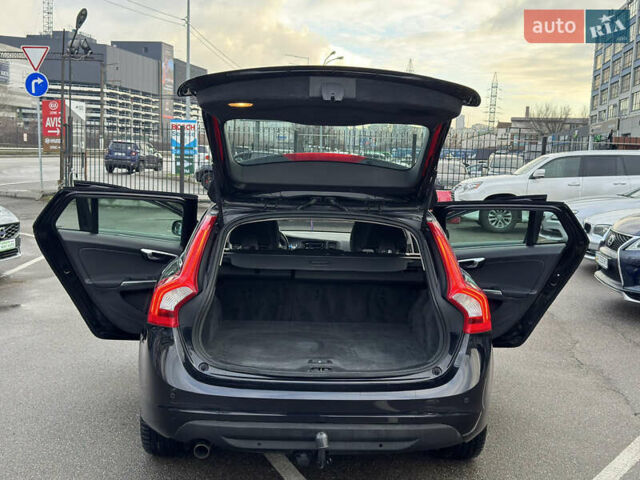 Чорний Вольво B60, об'ємом двигуна 1.98 л та пробігом 240 тис. км за 12700 $, фото 16 на Automoto.ua