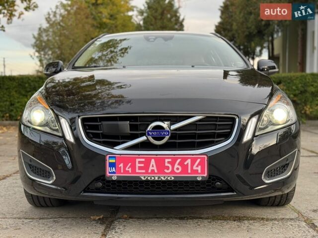 Чорний Вольво B60, об'ємом двигуна 1.6 л та пробігом 225 тис. км за 10199 $, фото 35 на Automoto.ua