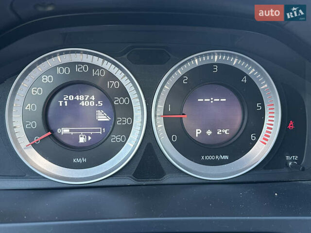 Черный Вольво B60, объемом двигателя 2 л и пробегом 204 тыс. км за 11390 $, фото 27 на Automoto.ua