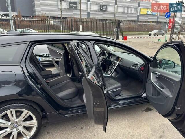 Черный Вольво B60, объемом двигателя 1.98 л и пробегом 237 тыс. км за 12700 $, фото 31 на Automoto.ua