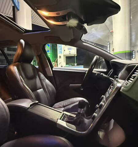Вольво B60 2011 в Ужгороде на Automoto.ua Черный Вольво B60, объемом двигателя 1.98 л и пробегом 261 тыс. км за 8990 $, фото 37 на Automoto.ua