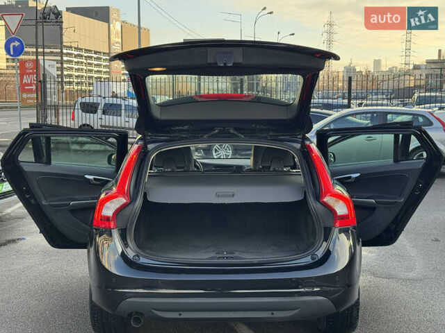 Чорний Вольво B60, об'ємом двигуна 2 л та пробігом 235 тис. км за 13300 $, фото 18 на Automoto.ua