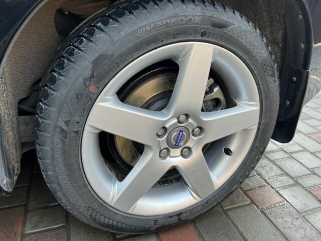 Чорний Вольво B60, об'ємом двигуна 2 л та пробігом 243 тис. км за 9700 $, фото 13 на Automoto.ua