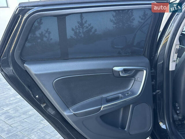 Черный Вольво B60, объемом двигателя 2 л и пробегом 204 тыс. км за 11390 $, фото 12 на Automoto.ua