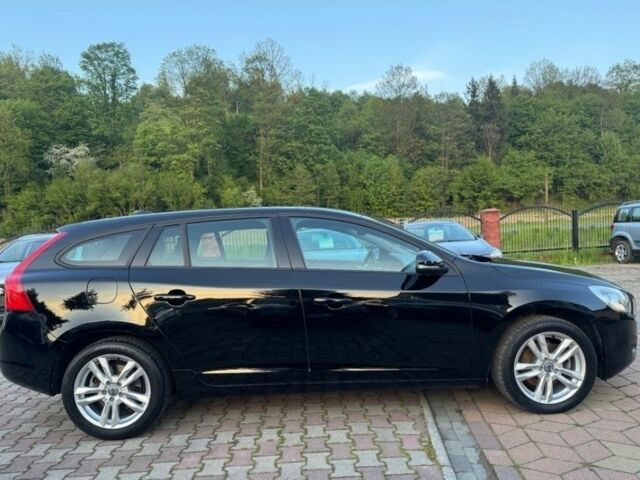 Чорний Вольво B60, об'ємом двигуна 1.5 л та пробігом 230 тис. км за 3700 $, фото 4 на Automoto.ua