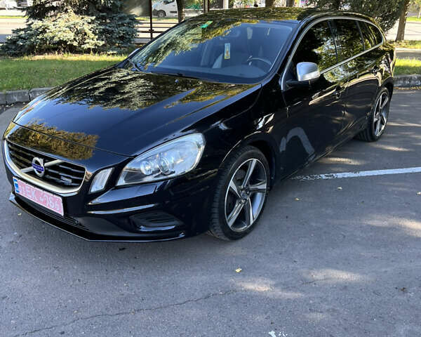 Черный Вольво B60, объемом двигателя 2.4 л и пробегом 179 тыс. км за 13600 $, фото 55 на Automoto.ua