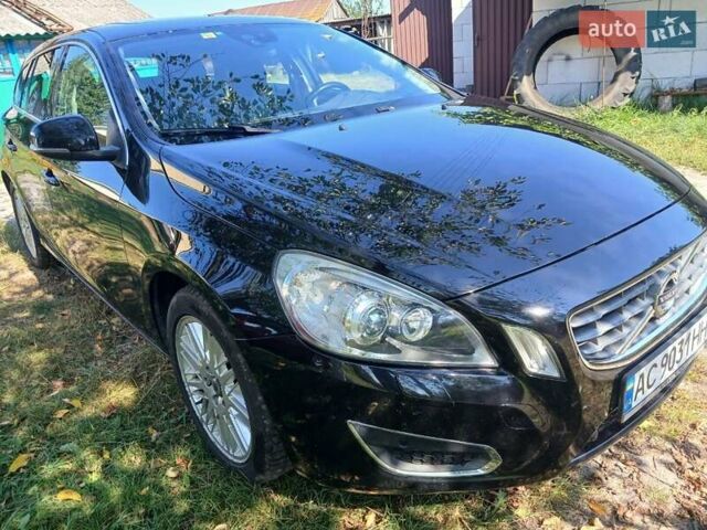 Чорний Вольво B60, об'ємом двигуна 1.98 л та пробігом 260 тис. км за 11000 $, фото 7 на Automoto.ua