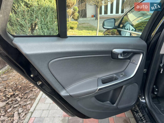 Чорний Вольво B60, об'ємом двигуна 1.98 л та пробігом 244 тис. км за 9500 $, фото 15 на Automoto.ua