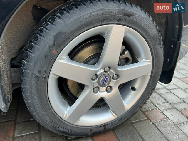 Чорний Вольво B60, об'ємом двигуна 1.98 л та пробігом 244 тис. км за 9500 $, фото 22 на Automoto.ua