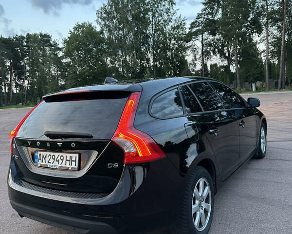 Черный Вольво B60, объемом двигателя 1.98 л и пробегом 288 тыс. км за 10500 $, фото 5 на Automoto.ua