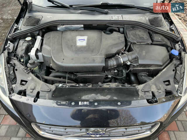 Чорний Вольво B60, об'ємом двигуна 1.98 л та пробігом 244 тис. км за 9500 $, фото 21 на Automoto.ua