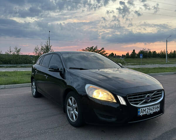 Черный Вольво B60, объемом двигателя 1.98 л и пробегом 288 тыс. км за 10500 $, фото 7 на Automoto.ua