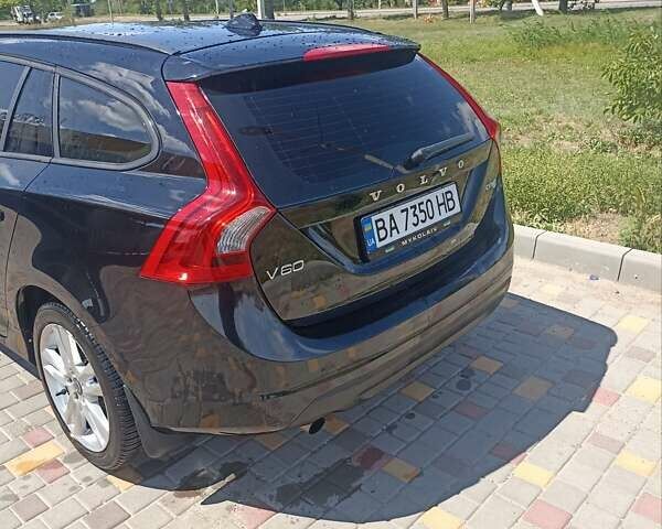 Чорний Вольво B60, об'ємом двигуна 1.56 л та пробігом 195 тис. км за 11000 $, фото 3 на Automoto.ua
