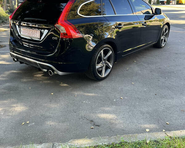 Черный Вольво B60, объемом двигателя 2.4 л и пробегом 179 тыс. км за 13600 $, фото 8 на Automoto.ua