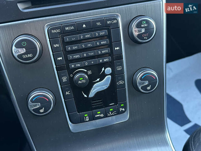 Черный Вольво B60, объемом двигателя 2 л и пробегом 204 тыс. км за 11390 $, фото 26 на Automoto.ua