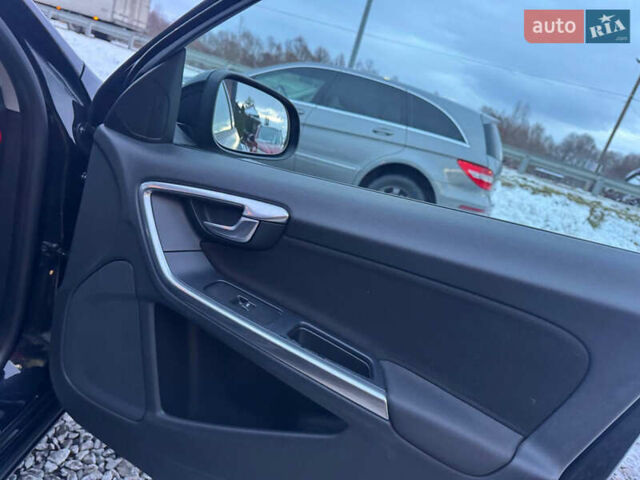 Черный Вольво B60, объемом двигателя 1.6 л и пробегом 242 тыс. км за 9700 $, фото 23 на Automoto.ua