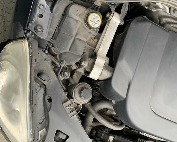 Черный Вольво B60, объемом двигателя 1.98 л и пробегом 228 тыс. км за 12500 $, фото 15 на Automoto.ua