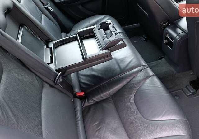 Черный Вольво B60, объемом двигателя 1.56 л и пробегом 252 тыс. км за 9750 $, фото 58 на Automoto.ua