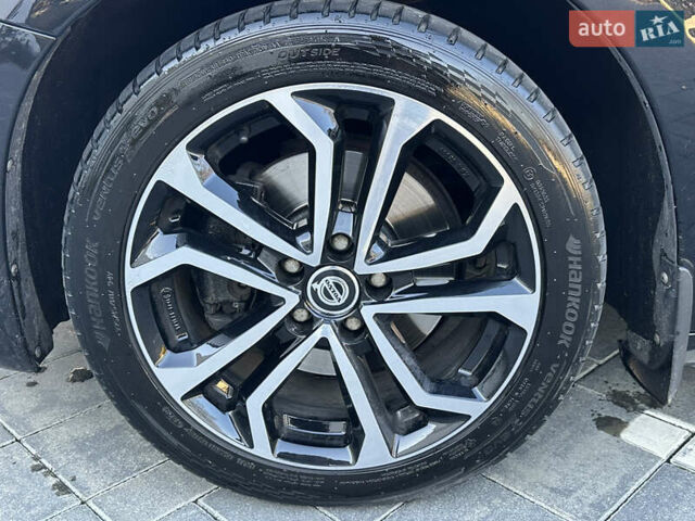 Черный Вольво B60, объемом двигателя 2 л и пробегом 204 тыс. км за 11390 $, фото 22 на Automoto.ua