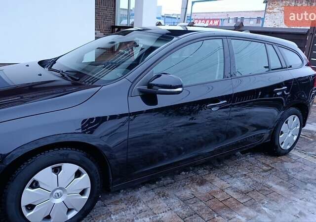 Черный Вольво B60, объемом двигателя 1.56 л и пробегом 252 тыс. км за 9750 $, фото 3 на Automoto.ua