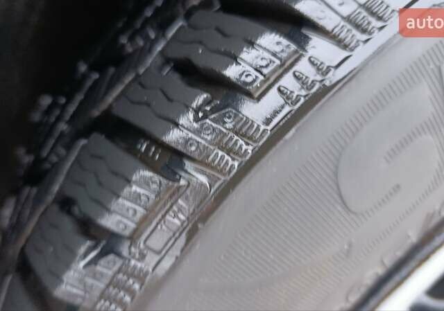 Черный Вольво B60, объемом двигателя 1.56 л и пробегом 252 тыс. км за 9750 $, фото 25 на Automoto.ua