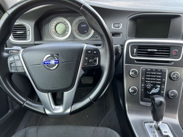 Чорний Вольво B60, об'ємом двигуна 2 л та пробігом 243 тис. км за 9700 $, фото 10 на Automoto.ua