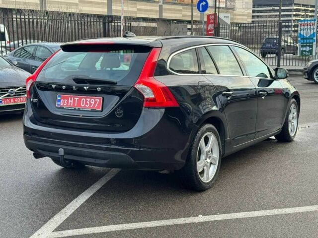 Черный Вольво B60, объемом двигателя 2 л и пробегом 240 тыс. км за 12700 $, фото 2 на Automoto.ua