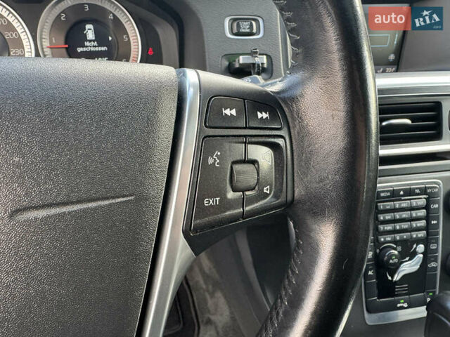 Чорний Вольво B60, об'ємом двигуна 2 л та пробігом 235 тис. км за 13300 $, фото 39 на Automoto.ua