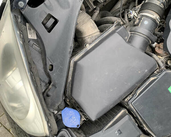 Черный Вольво B60, объемом двигателя 1.98 л и пробегом 228 тыс. км за 12500 $, фото 16 на Automoto.ua