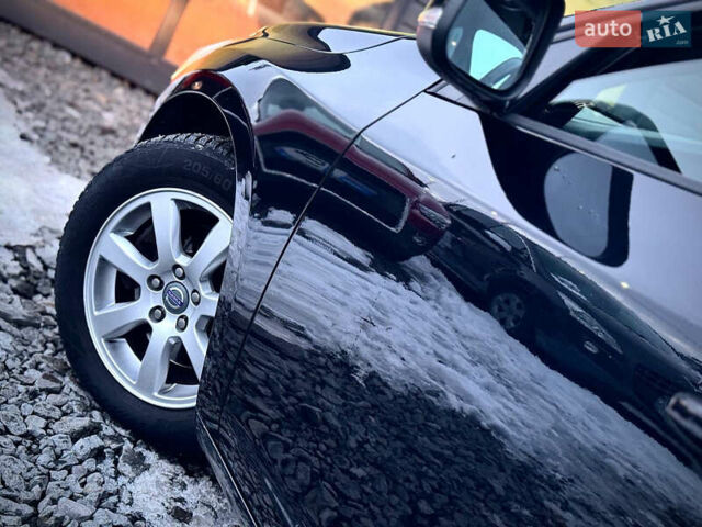 Черный Вольво B60, объемом двигателя 1.6 л и пробегом 242 тыс. км за 9700 $, фото 14 на Automoto.ua