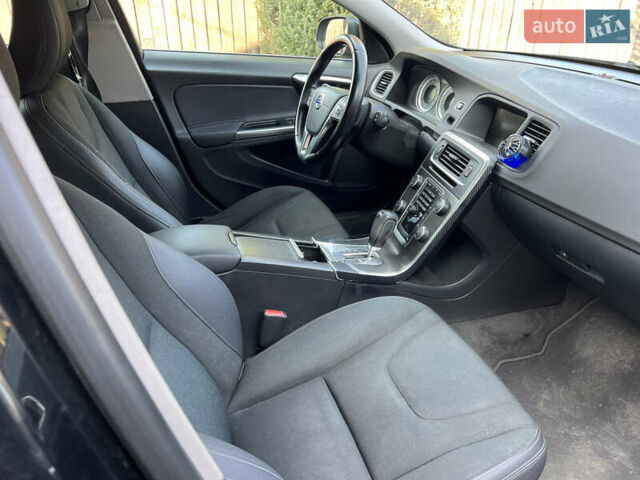 Чорний Вольво B60, об'ємом двигуна 1.98 л та пробігом 244 тис. км за 9500 $, фото 12 на Automoto.ua
