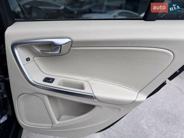 Чорний Вольво B60, об'ємом двигуна 2 л та пробігом 232 тис. км за 12700 $, фото 35 на Automoto.ua