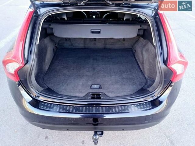 Чорний Вольво B60, об'ємом двигуна 1.6 л та пробігом 247 тис. км за 10750 $, фото 23 на Automoto.ua